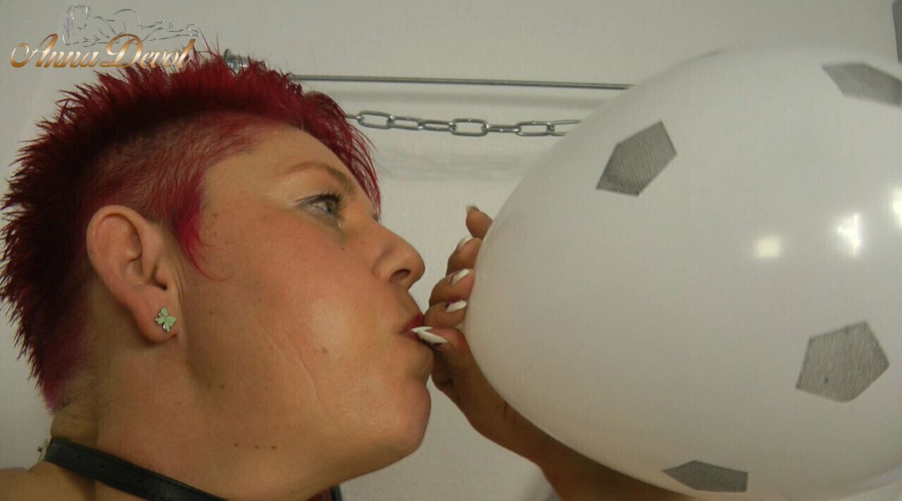 Annadevot Balloon football time