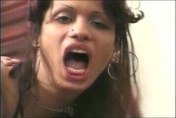 She has a thick banana 