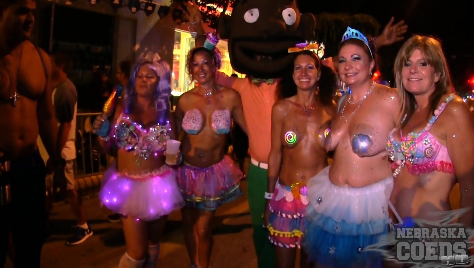 Last Day And Night Of Fantasy Fest 2018 From Key West Florida Hot Girl