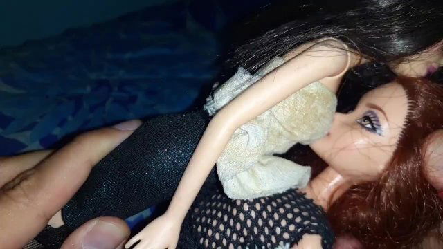 Secretaria pelirroja me hace una buena mamada