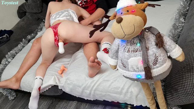 knows Show Wants Real Threesome with start (Anal, DVP)