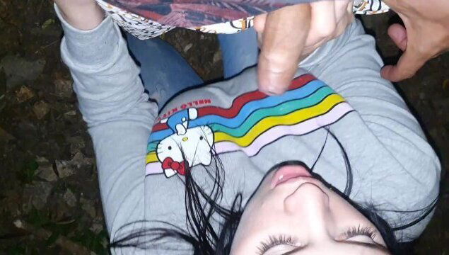 Le chupo el pene a un hombre en una avenida publica de colombia