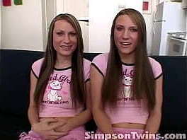 Simpson Twins Fingering masturbating with dildo their tight Pussy together