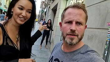 Trio lost tourist with Vargas Camila Palmer