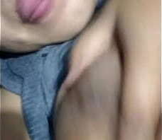 Mi vecina estaba caliente y me llamo