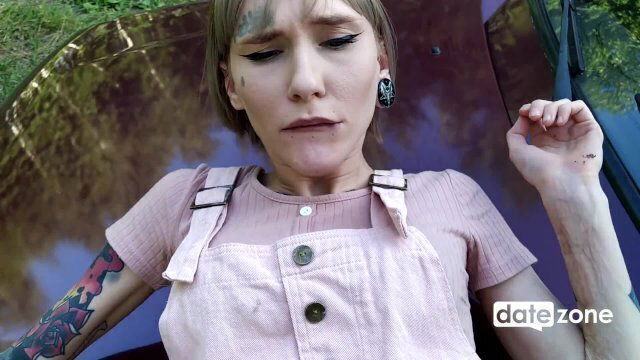 outdoor fucking with skinny girlfriend