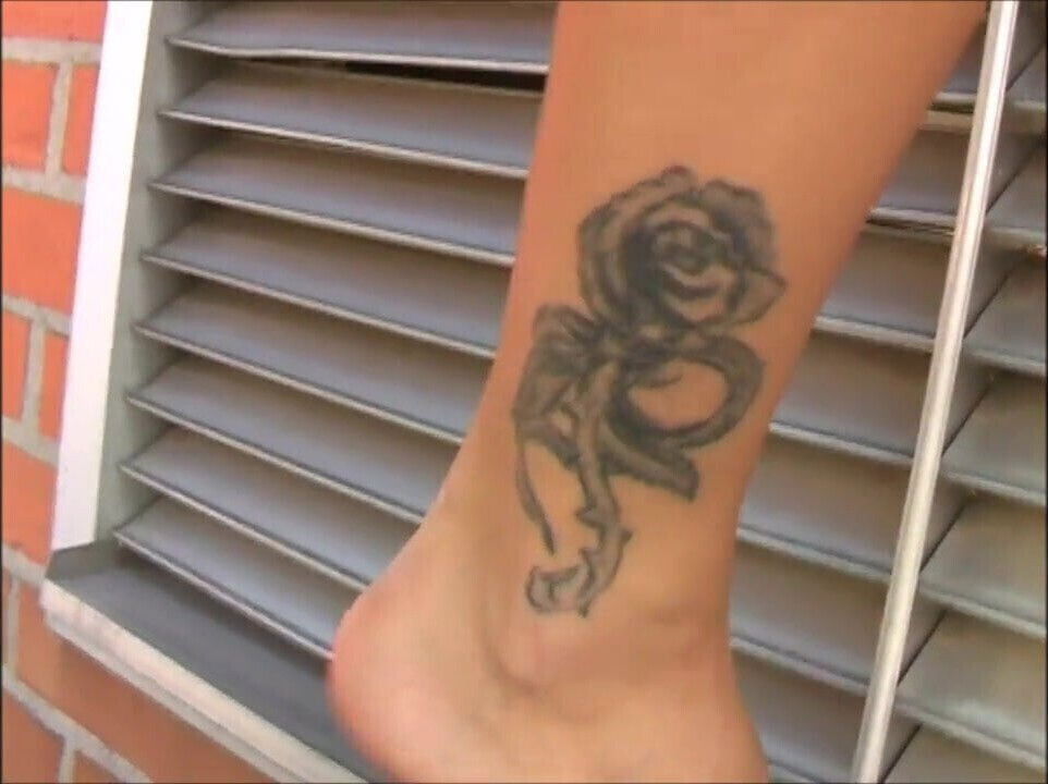 Sexy Girls In Sexy Flip Flops 1