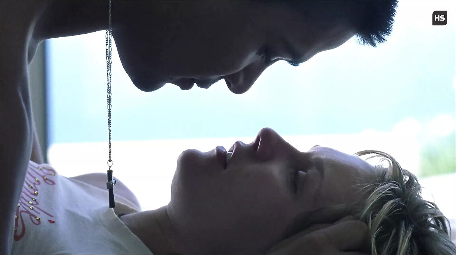 Kirsten Dunst Scenes 1080p