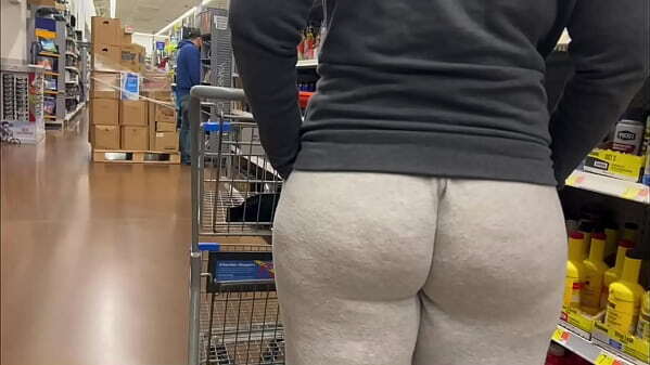 Giant Booty Goes Walmart Shopping With Deep Fucking Wedgie