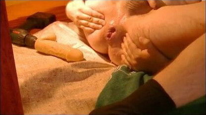 Akkuschrauber Hier wird Arsch aufgeschraubt