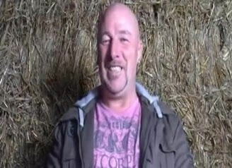 Anybody know this MILF's name ?