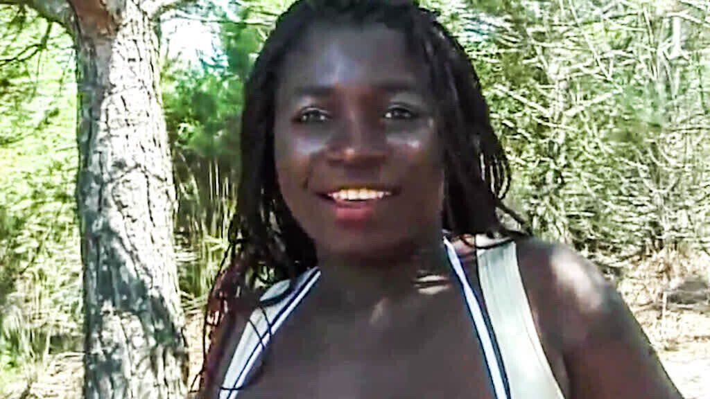 Amateur Black Bikini Babe Tries Out Horny White Couple