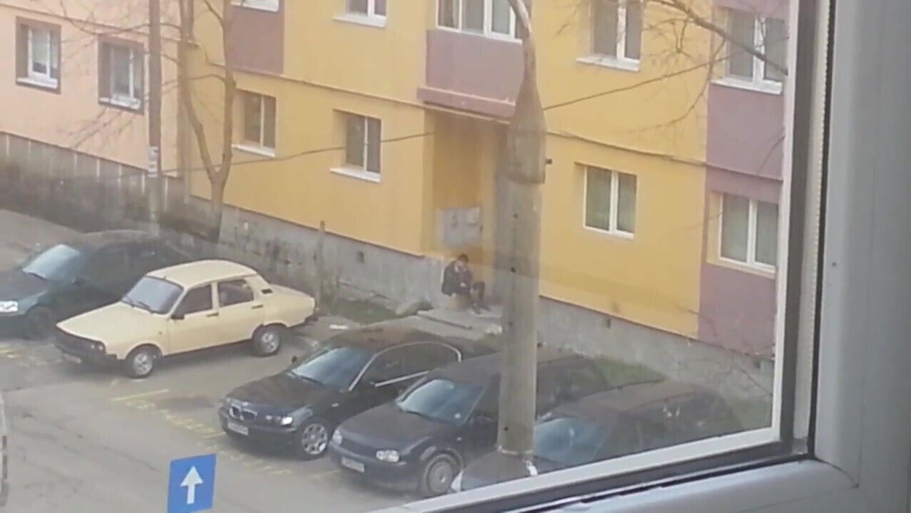 APARTMENT WANKER 2!!!!