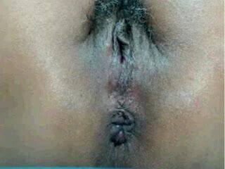 colombian granny pussy fingering