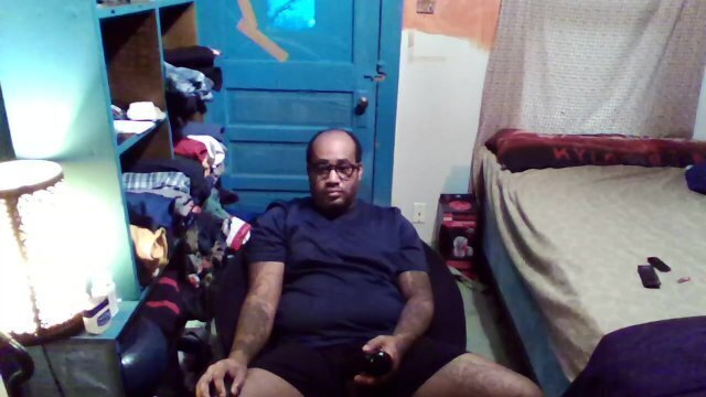 Nyla from Jamaica suck dick