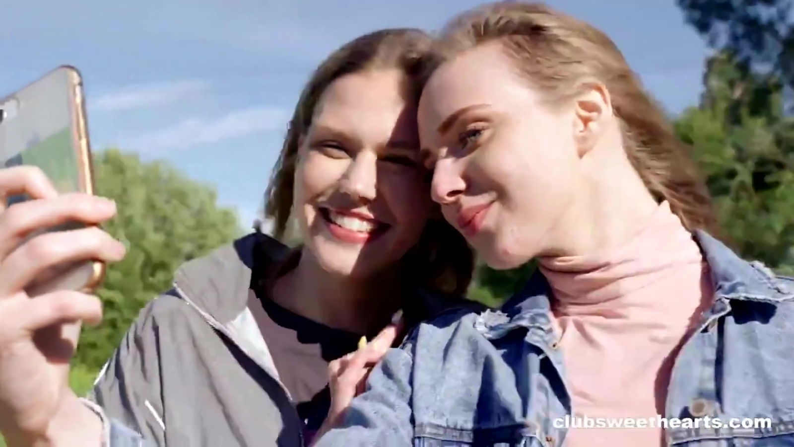 Alice Reign Oxana Love