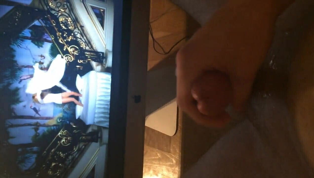 Jerking off and cumming to Shakira and Rihanna