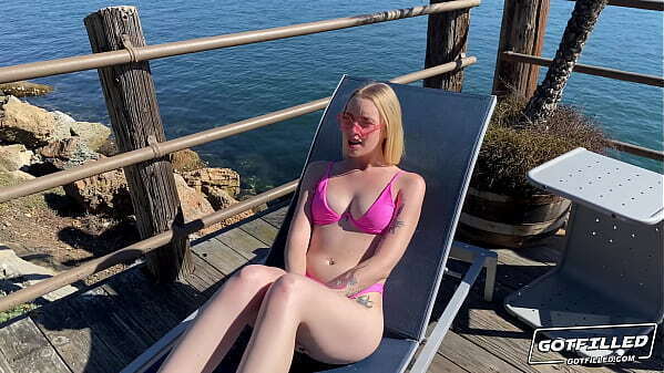 GOTFILLED Creaming Marilyn Johnson'_s muff