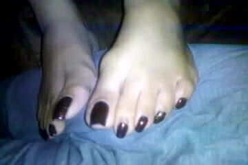 Gorgeous toes and toenails