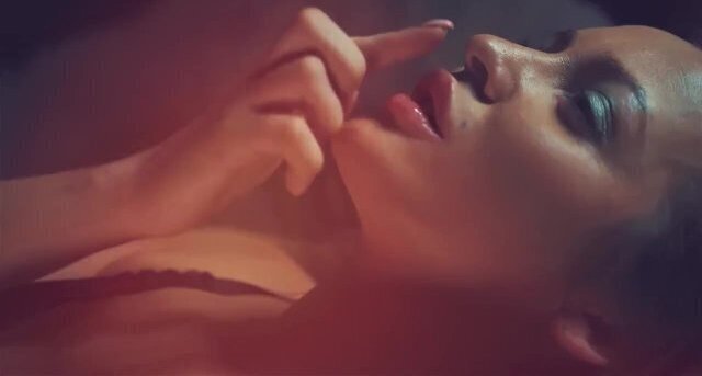 ХОЧЕТ МЕНЯ ПОСЛЕ РОДОВ