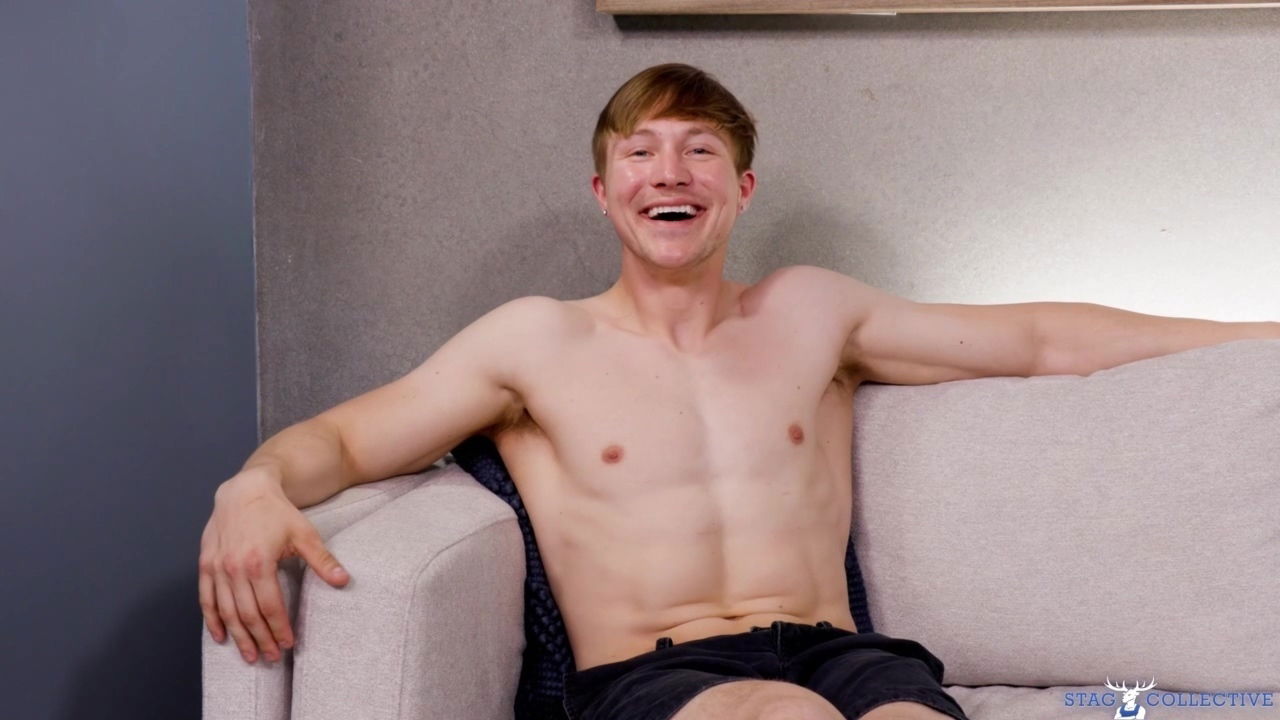 Caucasian Jerking Dick With Maksim Johnson