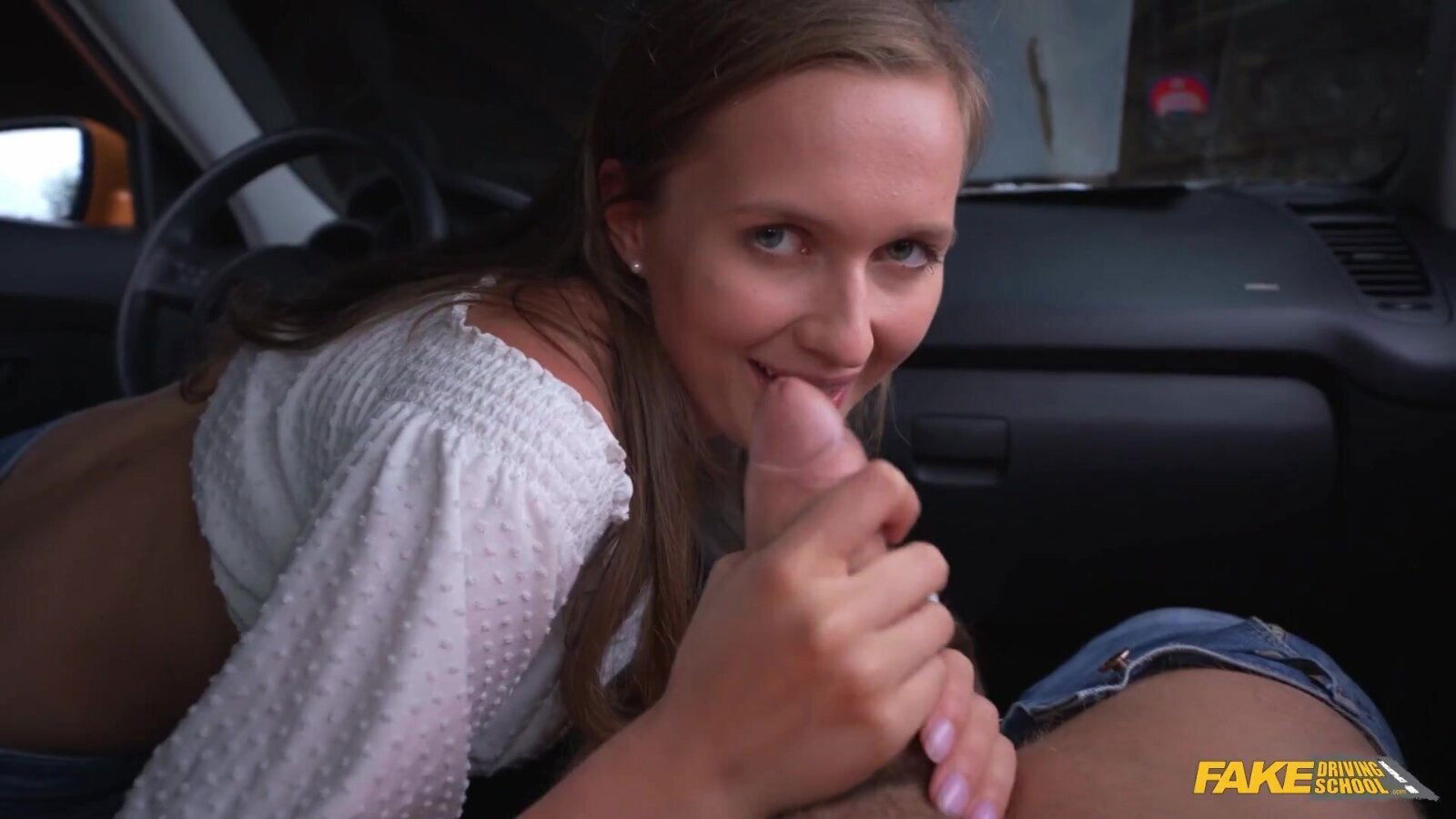 Beautiful young pleasuring Kristof