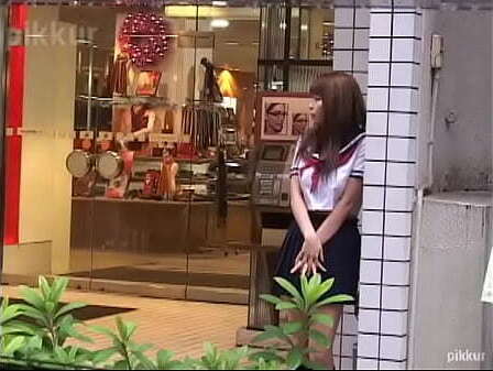 Japanese Porn star hunting street