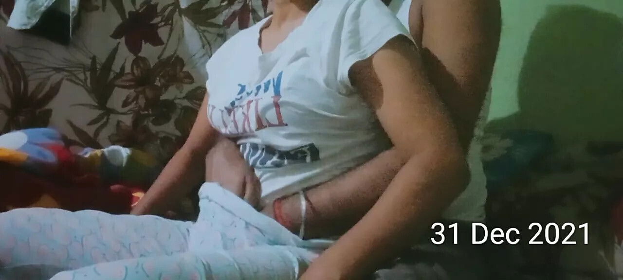 dekhte mera danda khada jata pataa choda