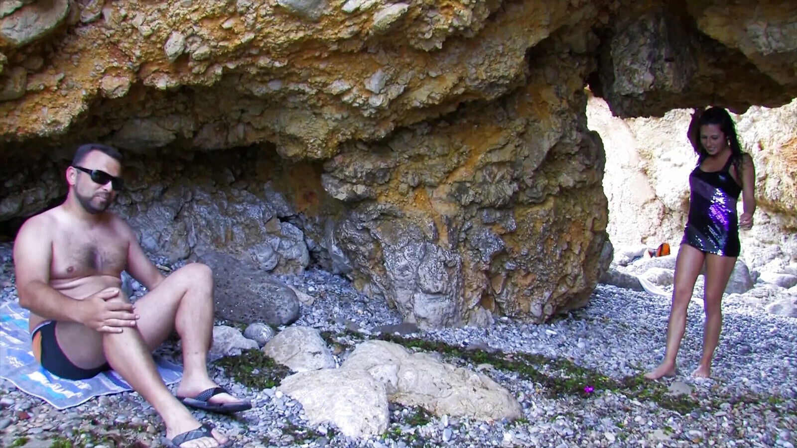 horny hole Latina beach fucking brunette MILF