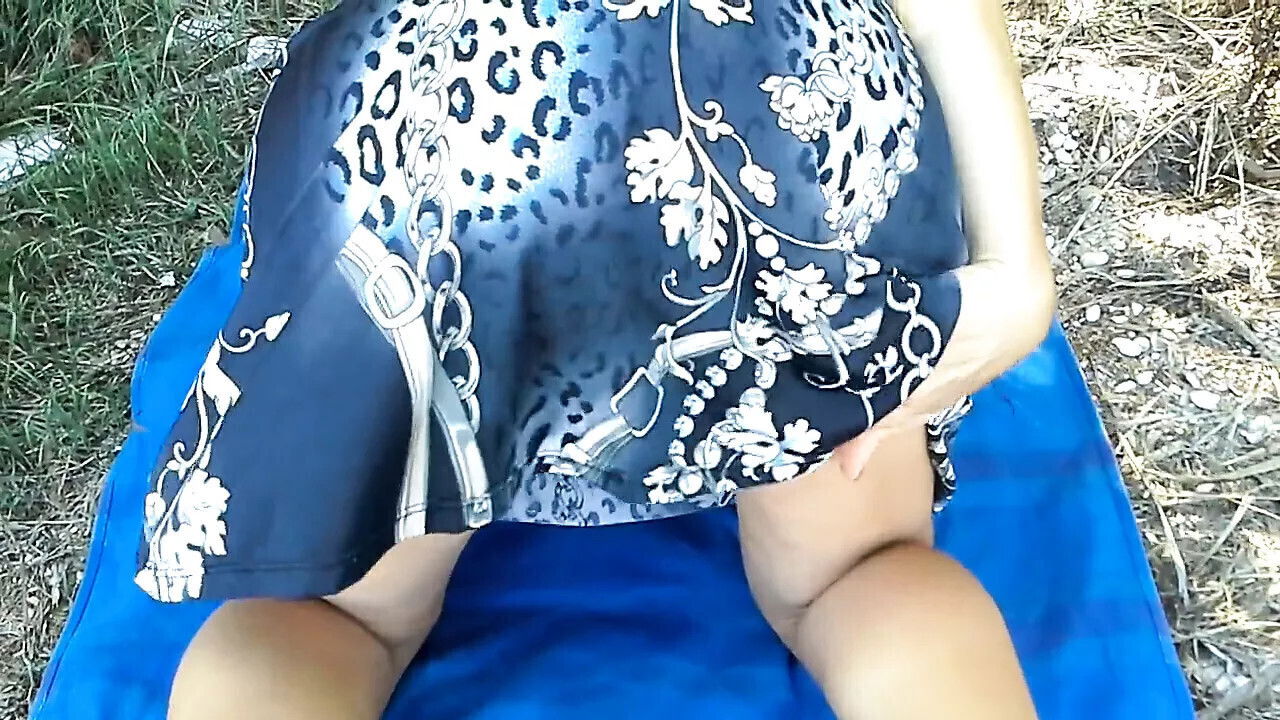 Outdoor exhibitionist near Pescara Real amateur masturbation