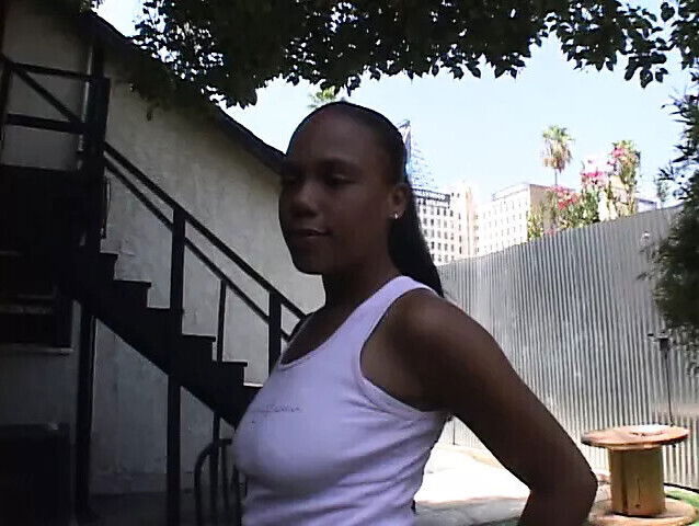 Young black girl comes receive gets deep penetration