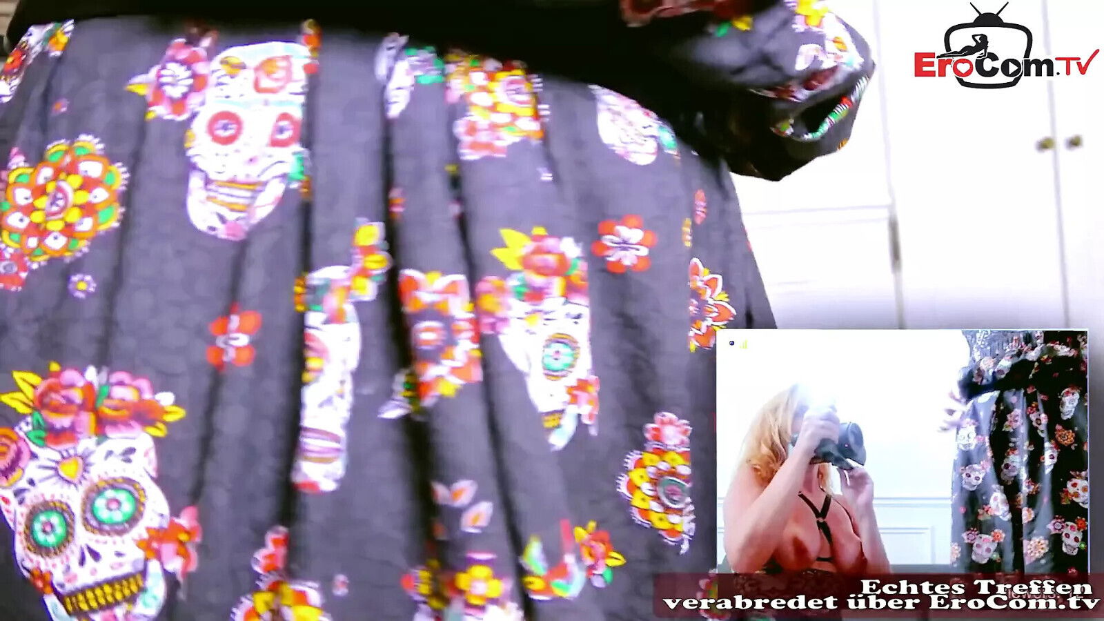 Lesbian friends fucks with double dildo front