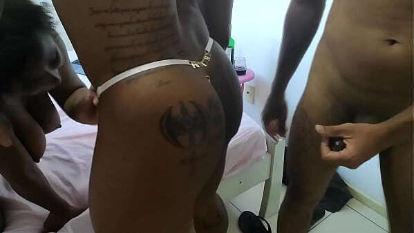 Fudendo minha esposa diaba mascarado casado marquinha Leitamos gostoso