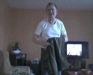 BERNARD80300 MASTURBE EJACULE