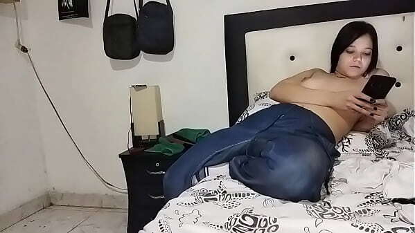 Novio Piensa Estoy Estudiando Pero Ando Cogiendo Mejor Amigo!!...