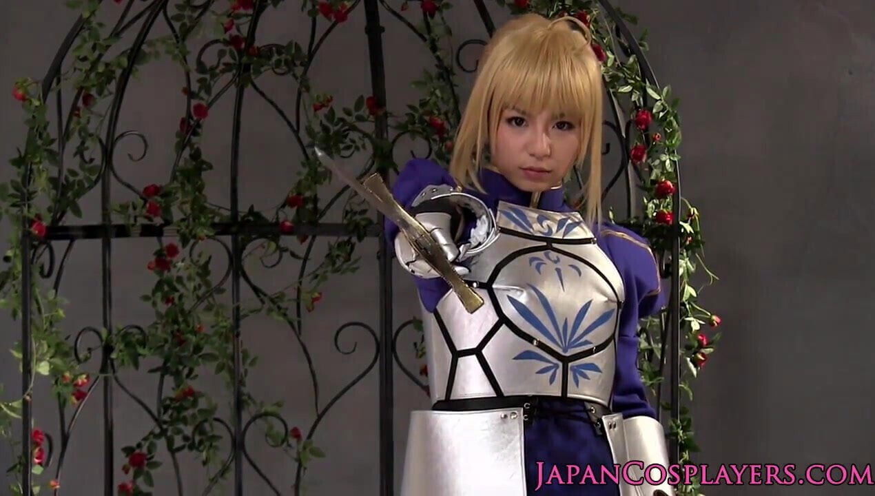 Cosplay Saber enjoys creampie after being fingered