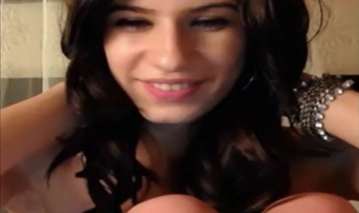 NAUGHTY ANGEL DANCING BELLY DANCE. VERY HOT