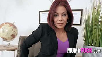 Doctor Mommy'_s Offering Free Sex Sessions For Her Stepson - MUMSFUCK