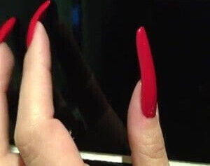 The most beautiful long nails in the world