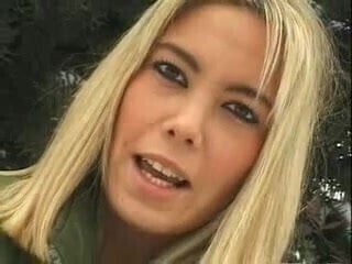 Linda with black white rods