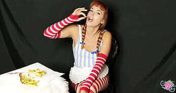 Wendy Cosplay Wendys Mukbang