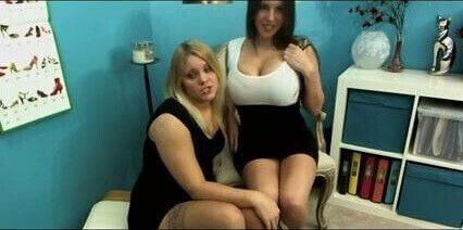 Selffacial JOI with two Hot Girls