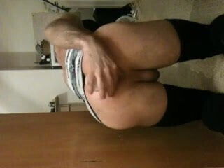 Cagnettatrav hard fist squirting 