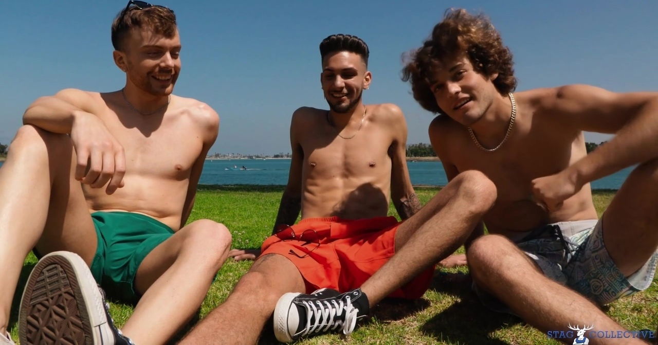 Inked & Pierced Masturbating - Blake Wilder