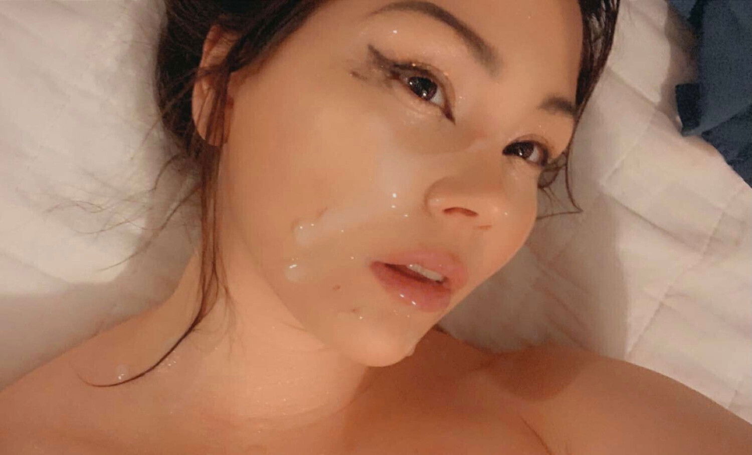 Insane cumshot!! HUGE LOAD