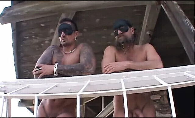 Premium slut thick cocks swallows loads after 3some