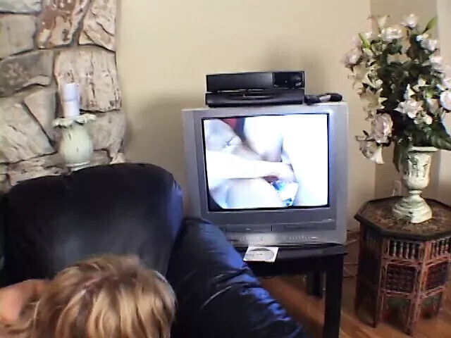 Sexy blonde slut loves face fucked feel shaved cunt