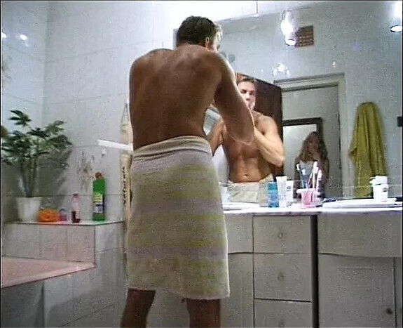 Blonde Milf wird Schwanz verwoehnt