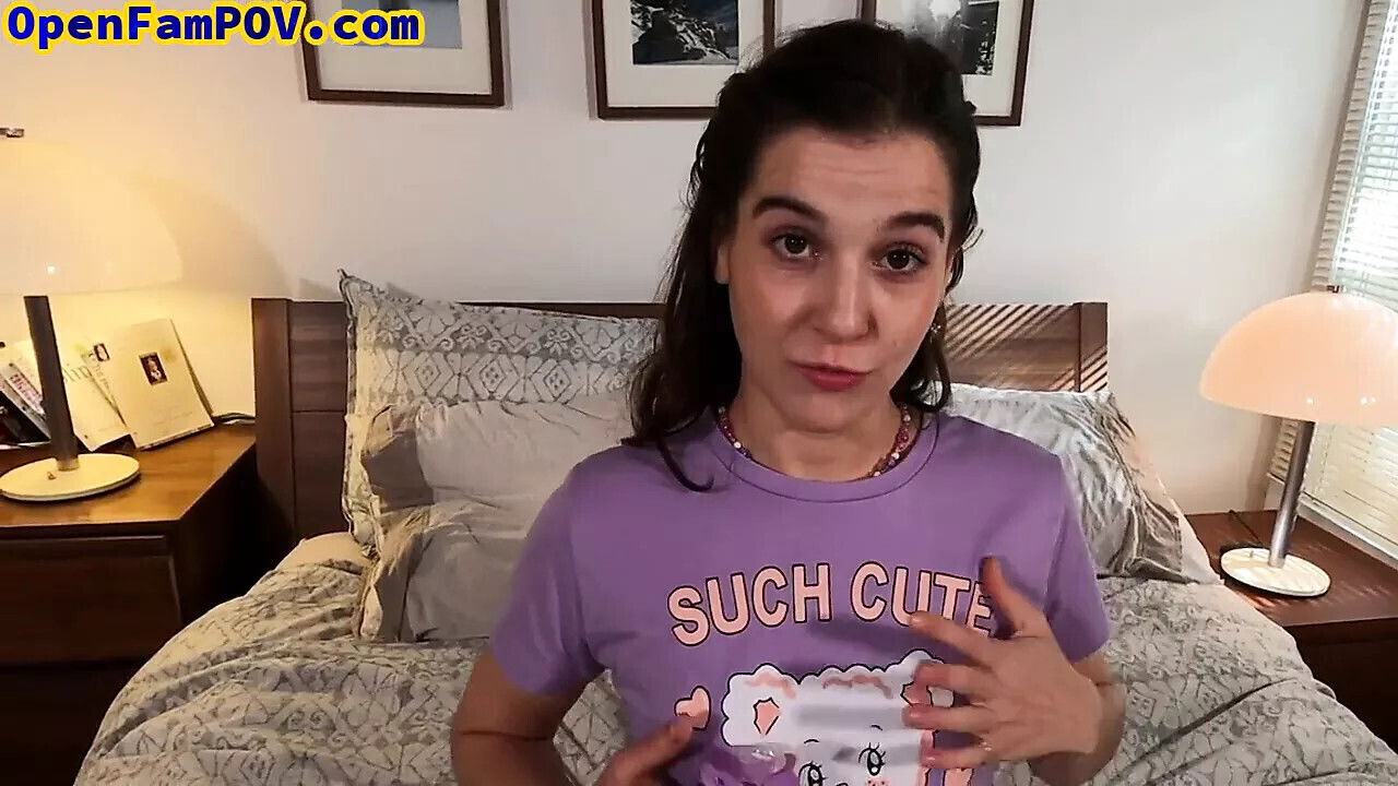 Petite stepdaughter dirty talks fingers pussy before