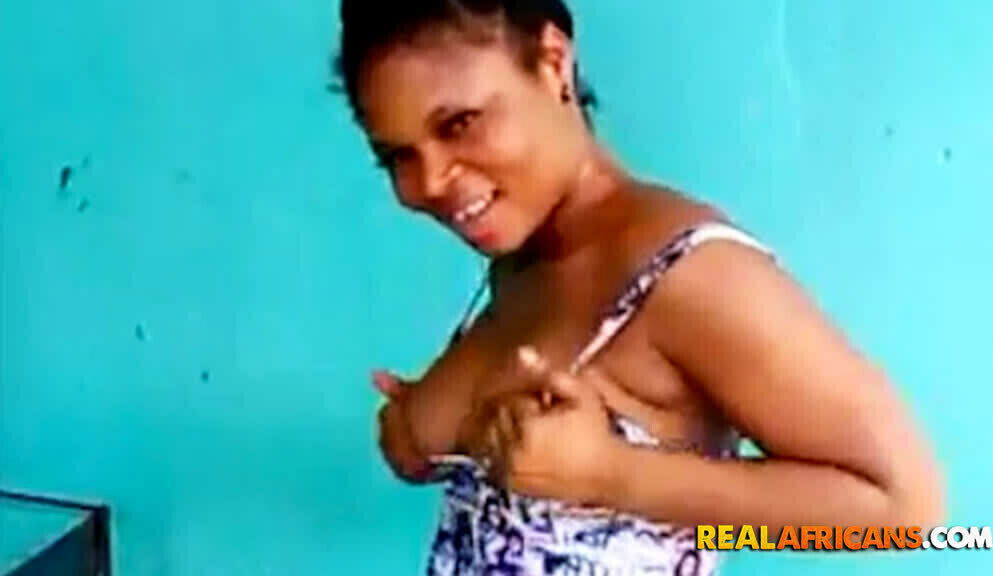 Amateur Black Couple Displays Passionate Sexual Frenzy